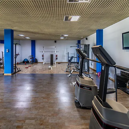 Rentitspain Charming Gym, Jacuzzi Y Balcon Estepona