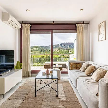 Rentitspain Charming Gym, Jacuzzi Y Balcon Appartement Estepona