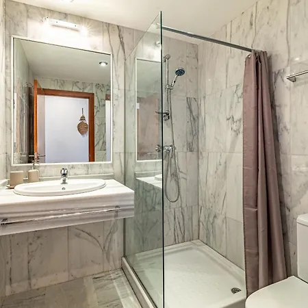 Rentitspain Charming Gym, Jacuzzi Y Balcon Appartement *